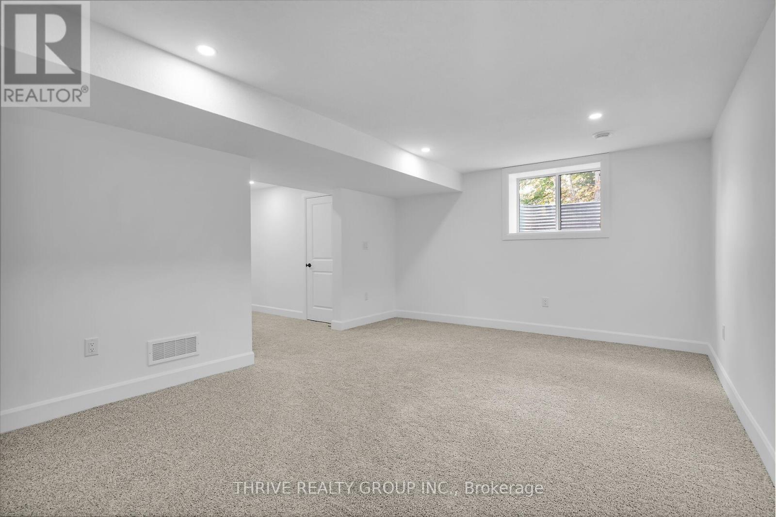 10 - 279 Hill Street, Central Elgin, Ontario  N5L 0C4 - Photo 36 - X12403690