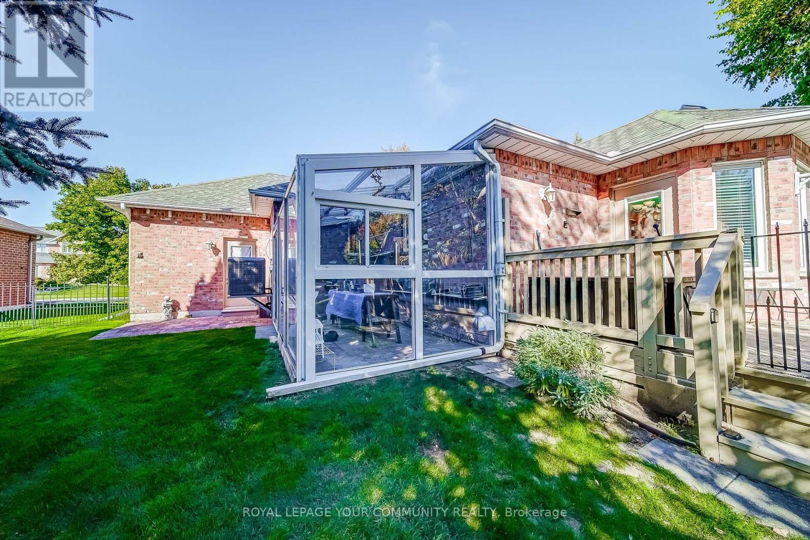 53 David Willson Trail, East Gwillimbury, Ontario  L0G 1V0 - Photo 39 - N12471707