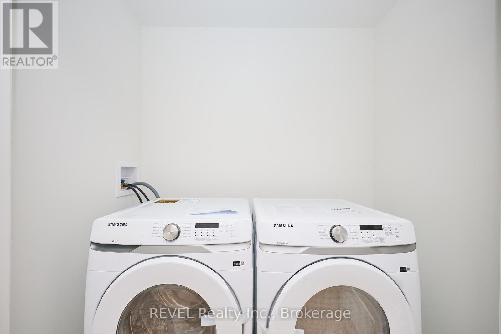 7453 Matteo Drive, Niagara Falls (Brown), Ontario  L2H 3T3 - Photo 23 - X12444045