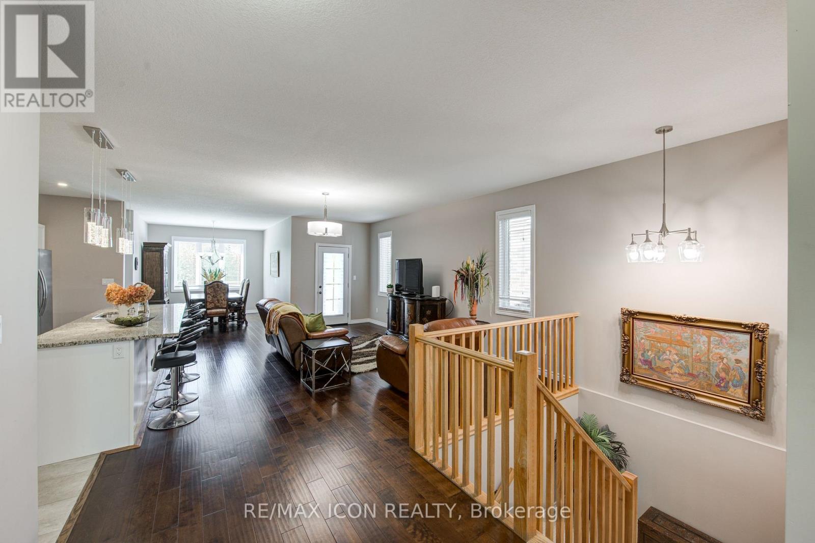 308 Fairway Road, Woodstock (Woodstock - North), Ontario  N4T 0A4 - Photo 10 - X12471755