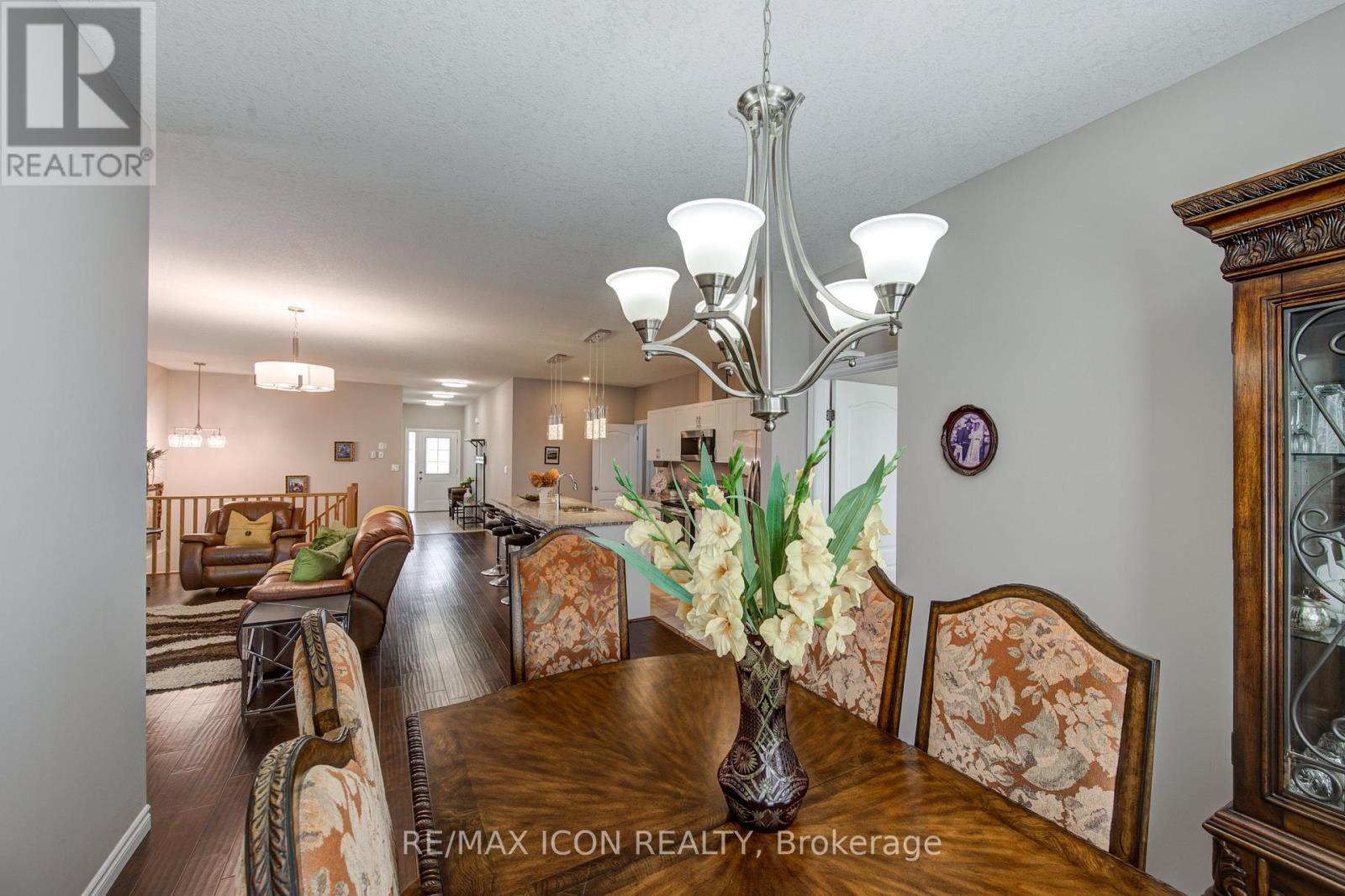 308 Fairway Road, Woodstock (Woodstock - North), Ontario  N4T 0A4 - Photo 21 - X12471755