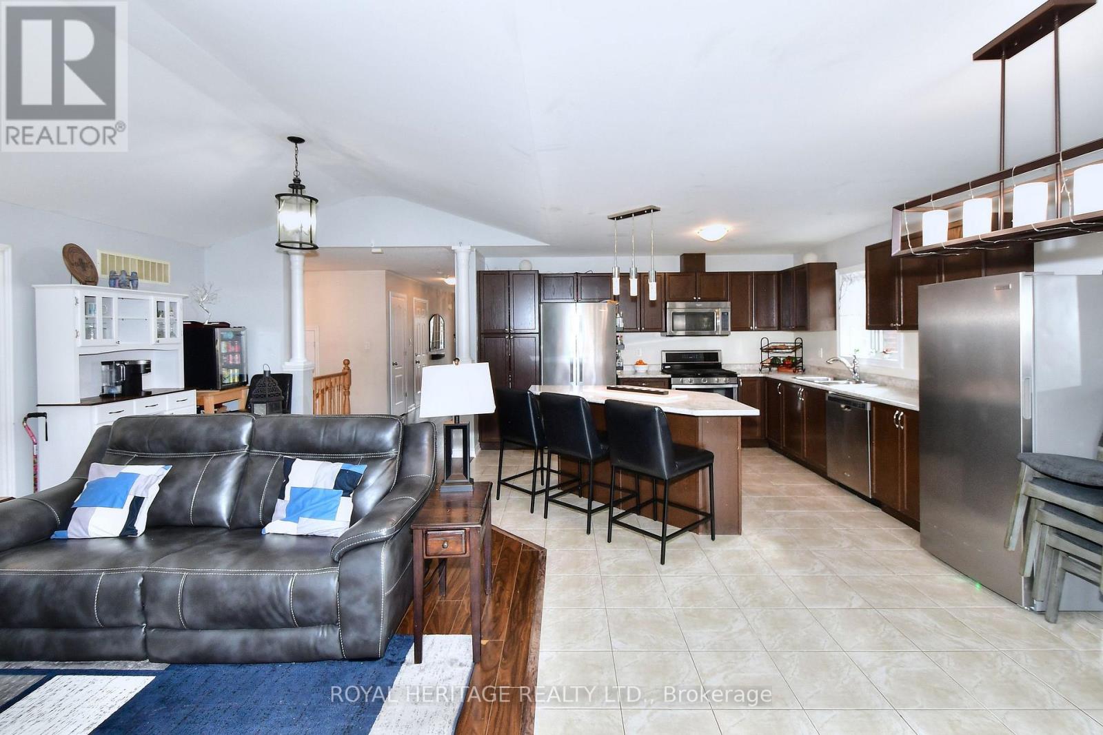 45 White Hart Lane, Trent Hills, Ontario  K0L 1Y0 - Photo 10 - X12471759