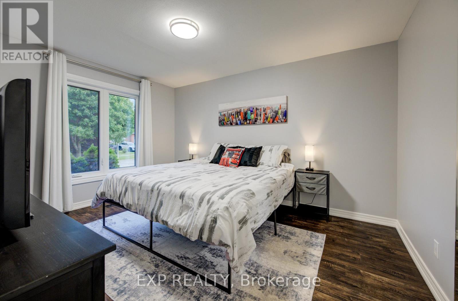 28 Musselman Crescent, Woolwich, Ontario  N0B 1N0 - Photo 21 - X12471769