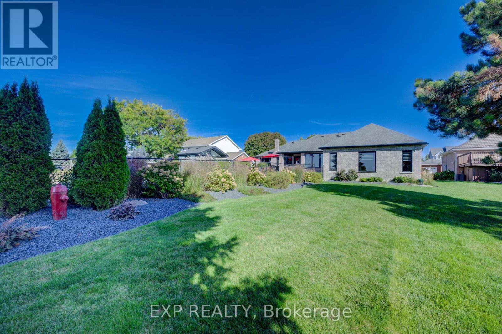 28 Musselman Crescent, Woolwich, Ontario  N0B 1N0 - Photo 33 - X12471769
