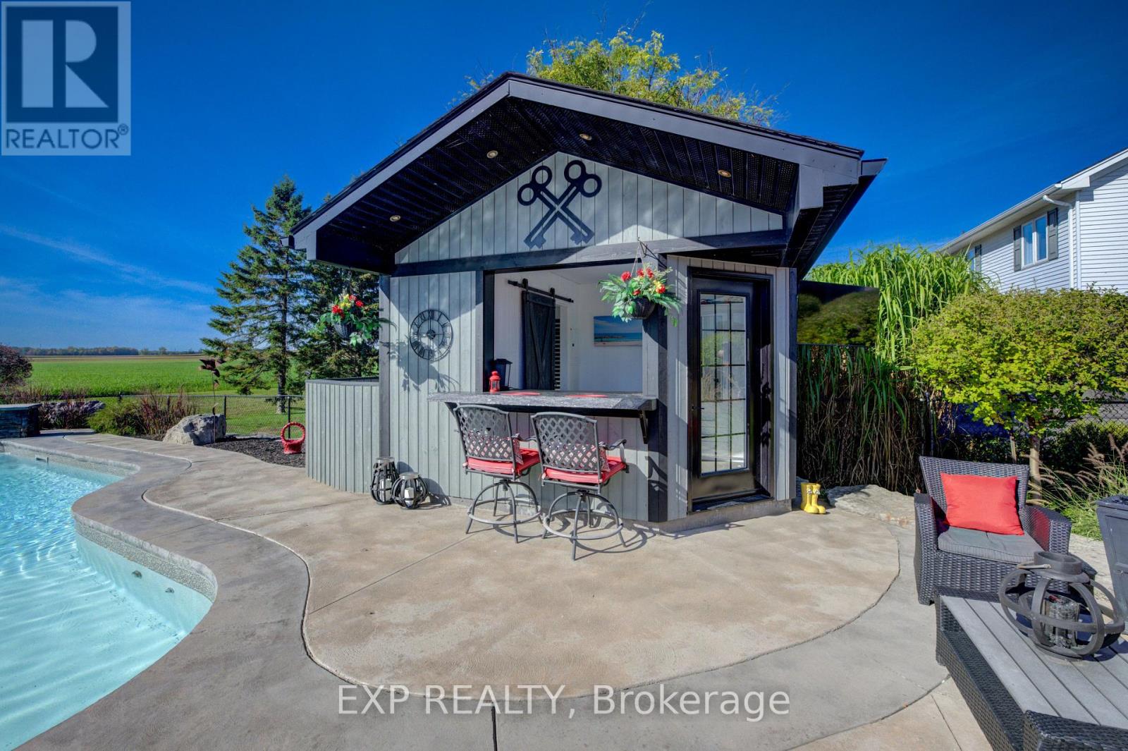 28 Musselman Crescent, Woolwich, Ontario  N0B 1N0 - Photo 36 - X12471769