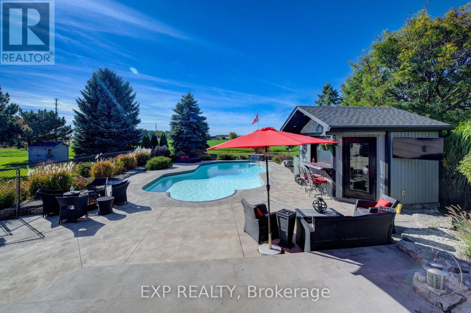 28 Musselman Crescent, Woolwich, Ontario  N0B 1N0 - Photo 39 - X12471769