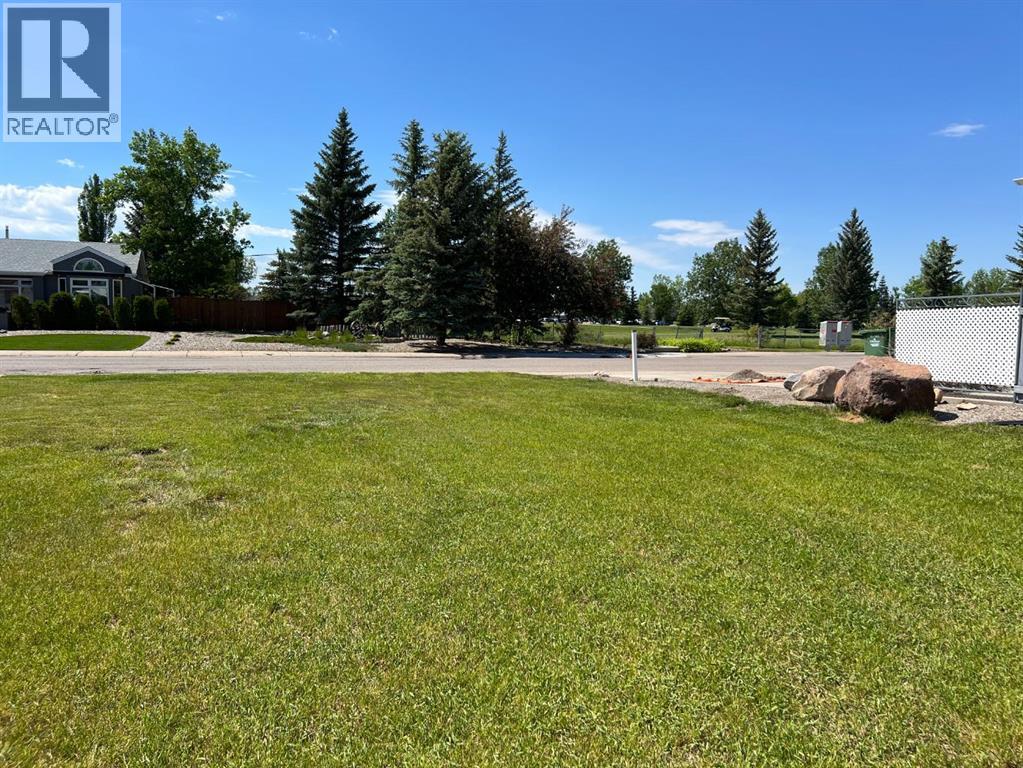 105 Fairway Drive, Coaldale, Alberta  T1M 1H1 - Photo 3 - A2221633