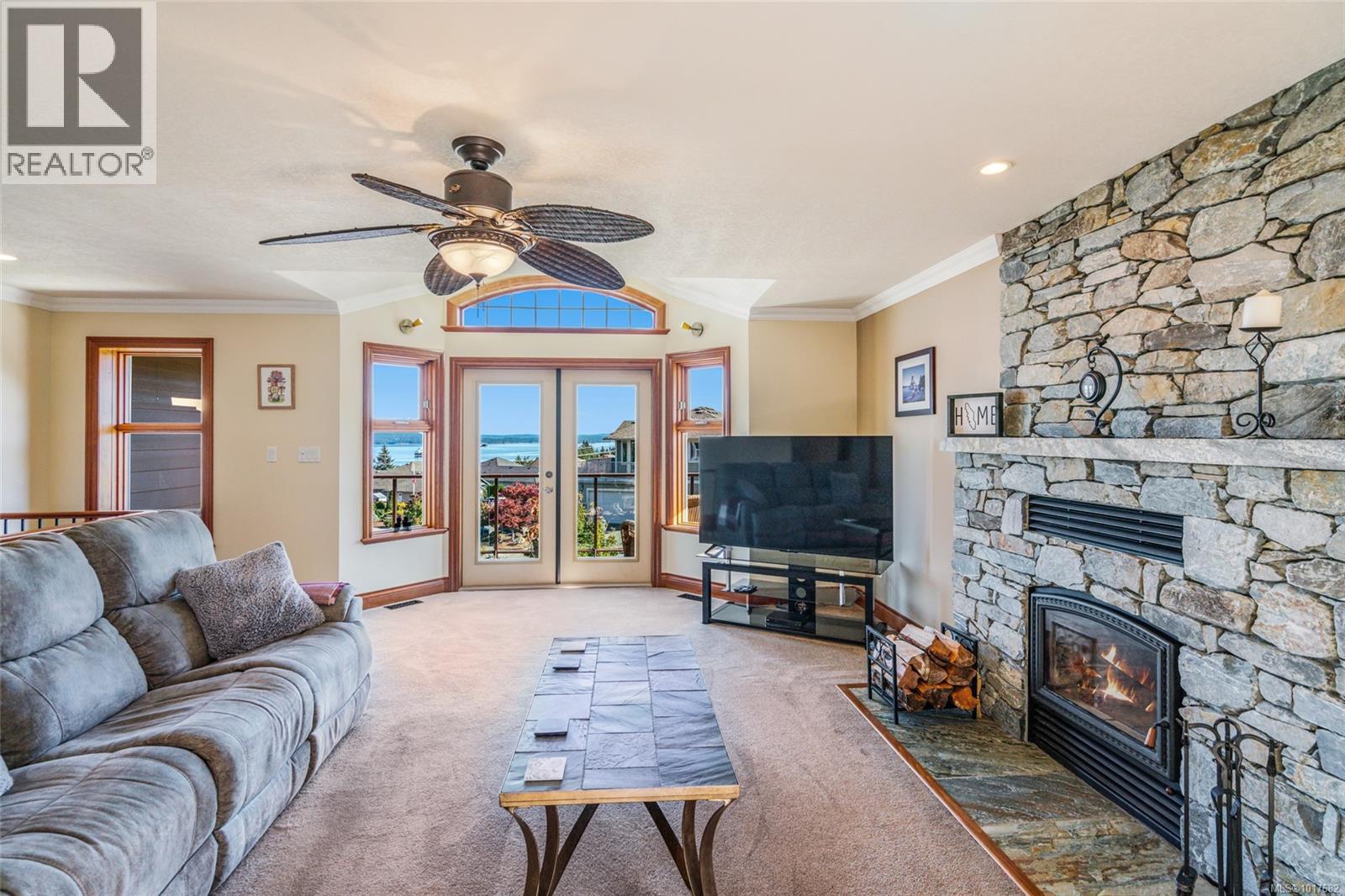 526 Douglas Pl, Ladysmith, British Columbia  V9G 2B9 - Photo 4 - 1017682