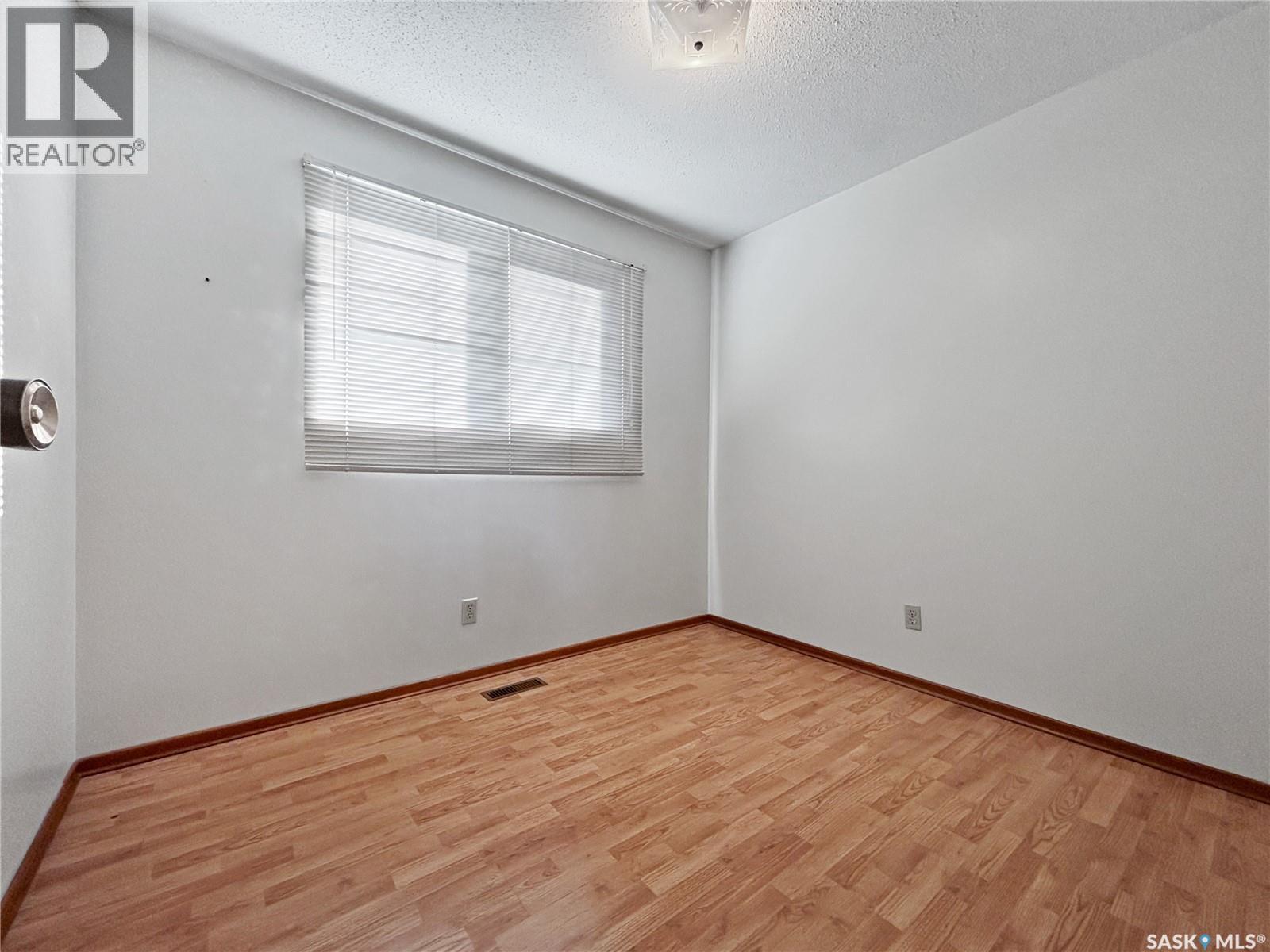 3213 33rd Street W, Saskatoon, Saskatchewan  S7L 4R1 - Photo 17 - SK021272