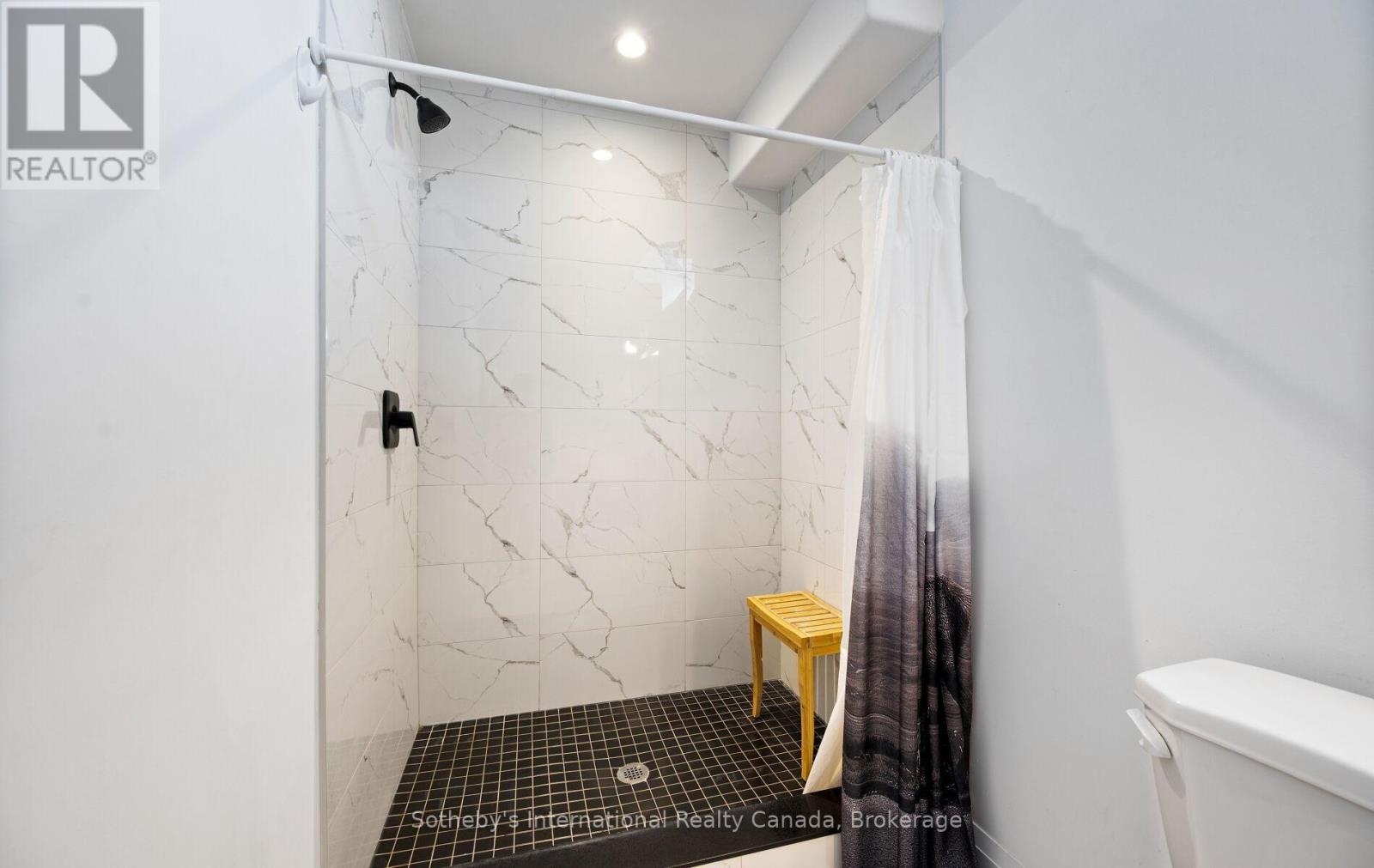 131 Daugaard Avenue, Brant, Ontario  N3L 0L6 - Photo 45 - X12468513