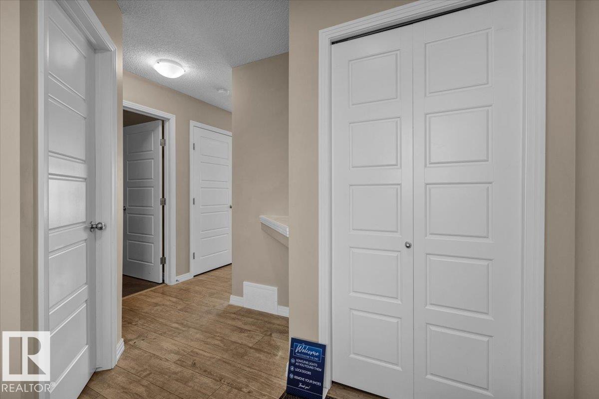 4413 5a St Nw, Edmonton, Alberta  T6T 0Z8 - Photo 4 - E4459366