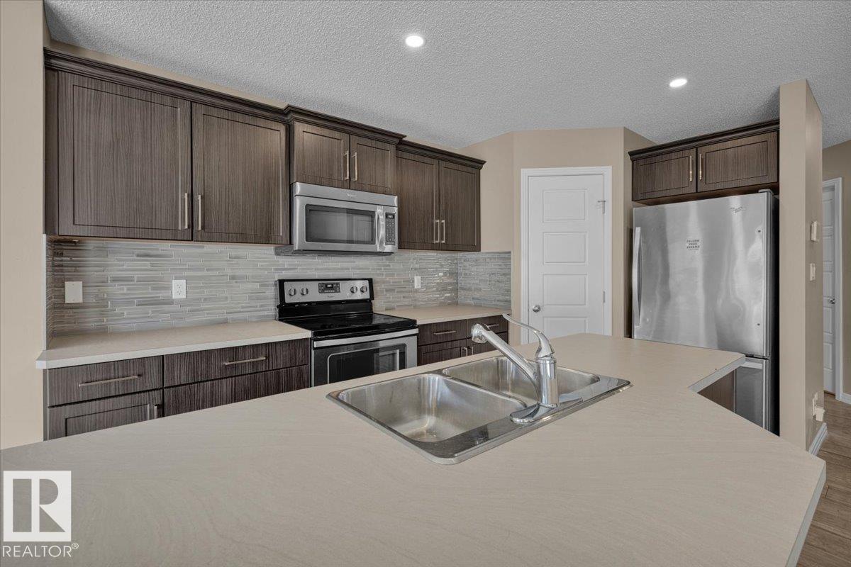 4413 5a St Nw, Edmonton, Alberta  T6T 0Z8 - Photo 11 - E4459366