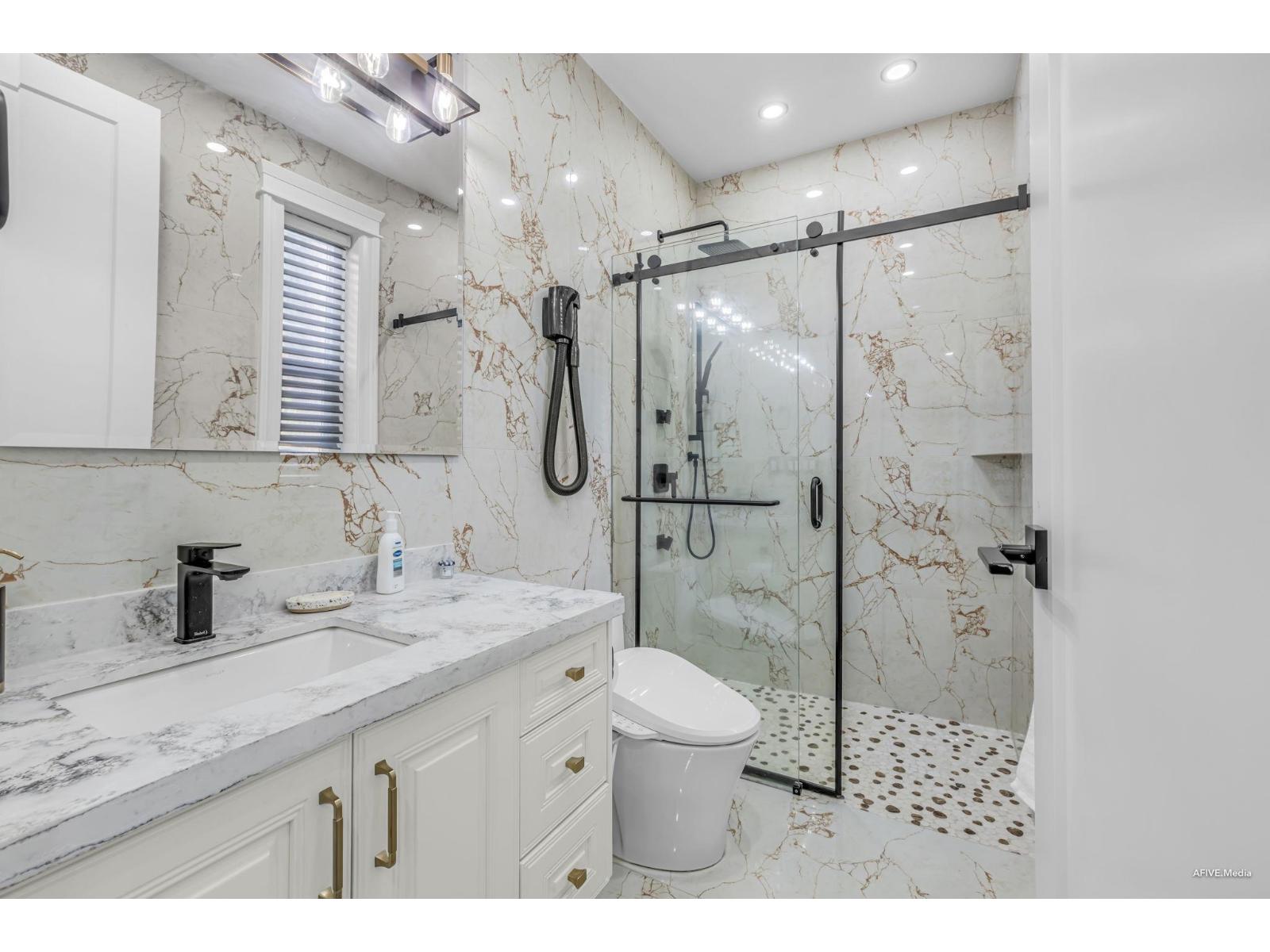 14203 Trites Road, Surrey, British Columbia  V3X 3E7 - Photo 26 - R3059428