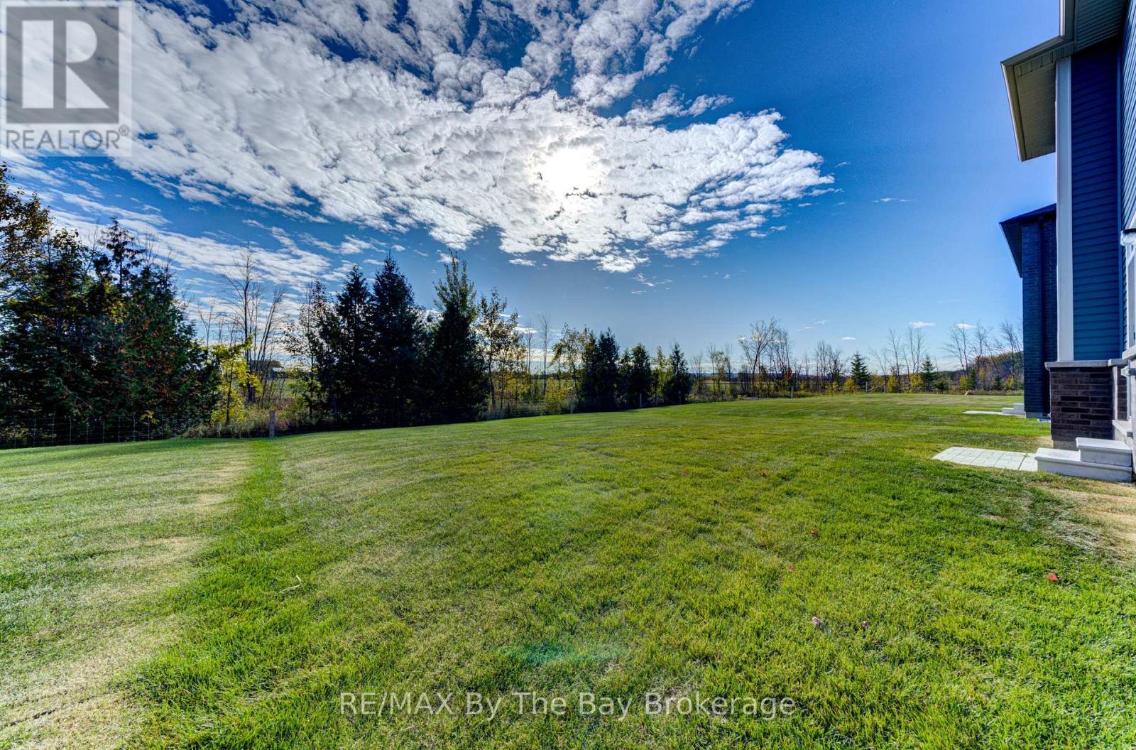 66 Amber Drive, Wasaga Beach, Ontario  L9Z 0R9 - Photo 46 - S12445614