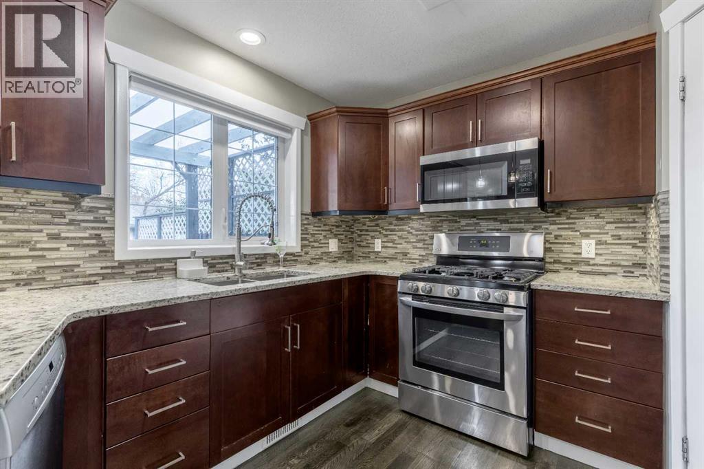 326 Stephens Avenue, Diamond City, Alberta  T0K 0T0 - Photo 4 - A2265547