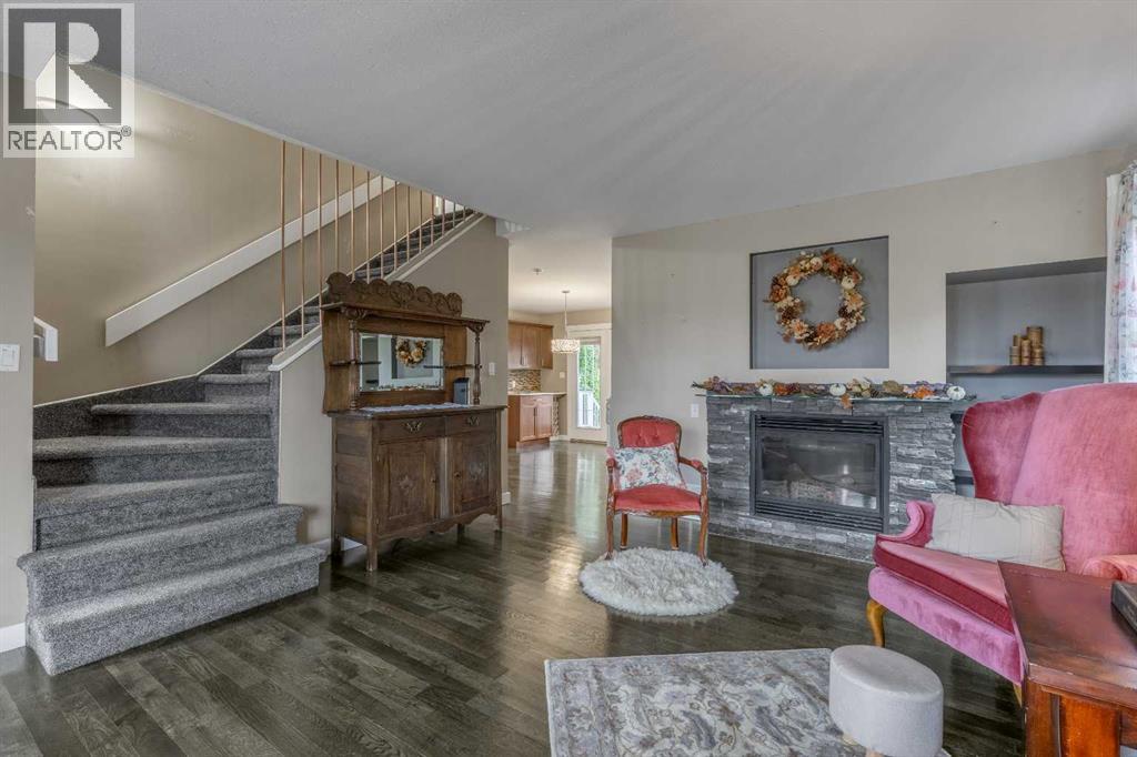 326 Stephens Avenue, Diamond City, Alberta  T0K 0T0 - Photo 3 - A2265547