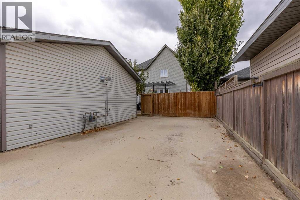 326 Stephens Avenue, Diamond City, Alberta  T0K 0T0 - Photo 24 - A2265547