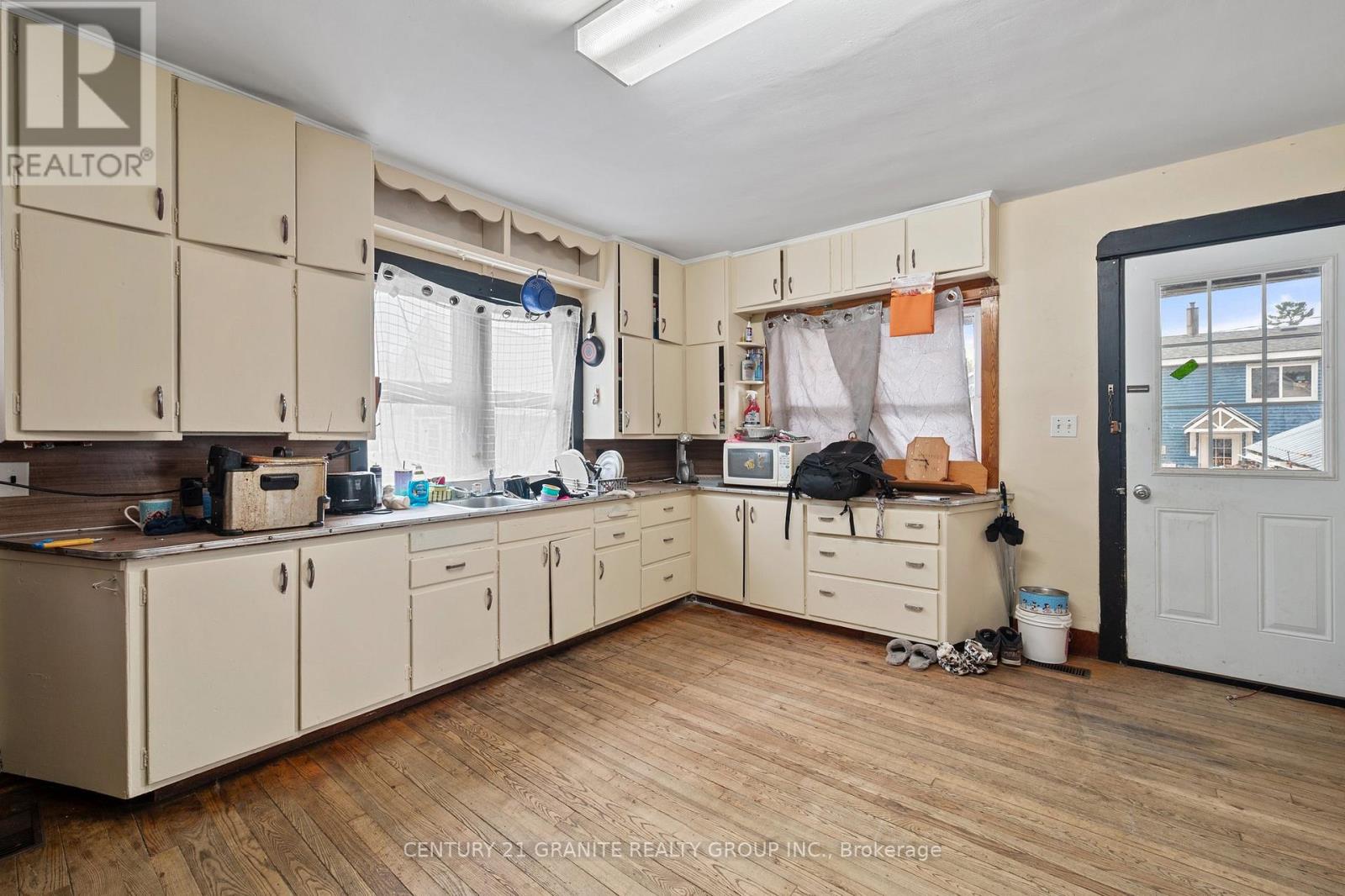 185 Hastings Street N, Bancroft (Bancroft Ward), Ontario  K0L 1C0 - Photo 14 - X12471951