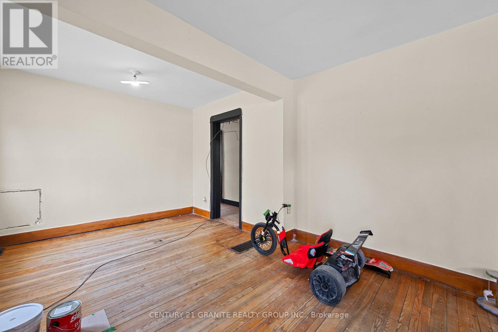 185 Hastings Street N, Bancroft (Bancroft Ward), Ontario  K0L 1C0 - Photo 9 - X12471951