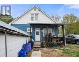 185 HASTINGS STREET N, Bancroft, Ontario
