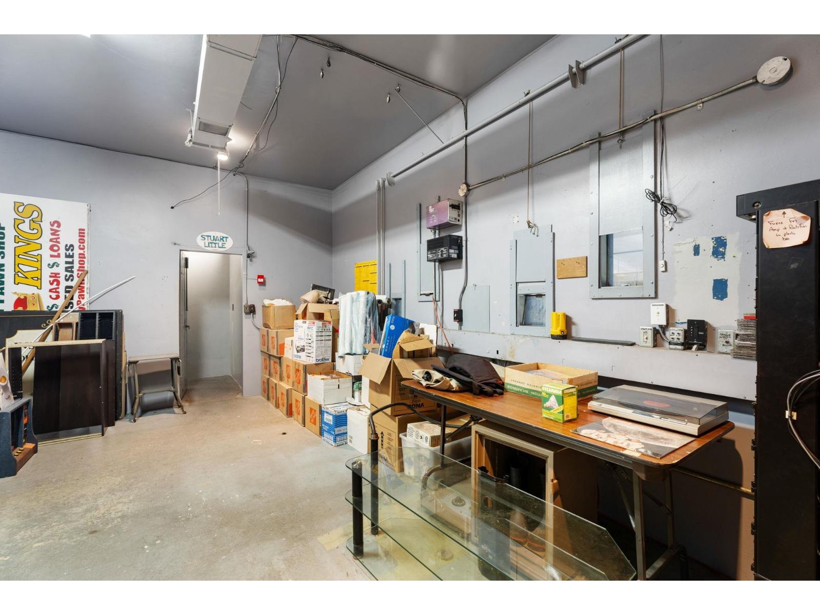 33017 1 Avenue, Mission, British Columbia  V2V 1G2 - Photo 25 - C8073118