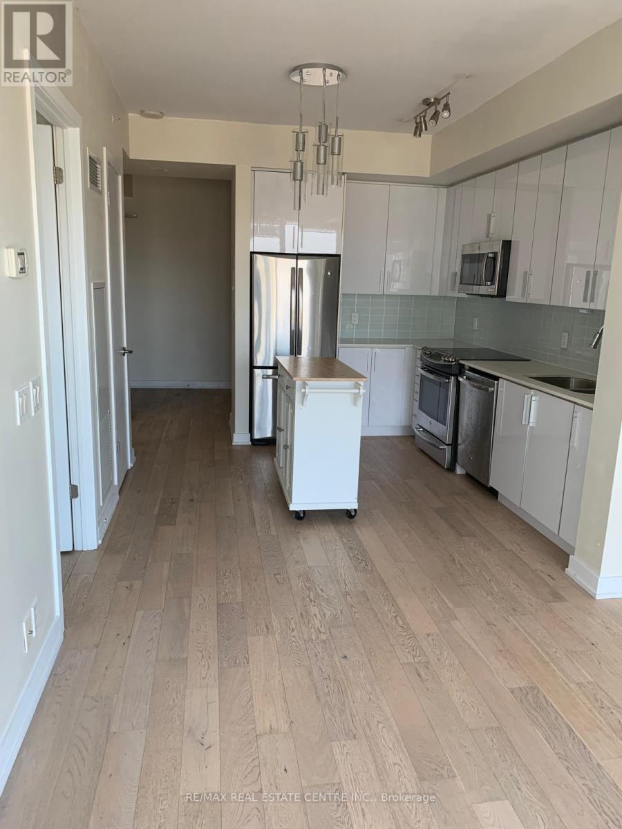 3510 - 2212 Lakeshore Boulevard W, Toronto, Ontario  M8V 1B4 - Photo 3 - W12459355