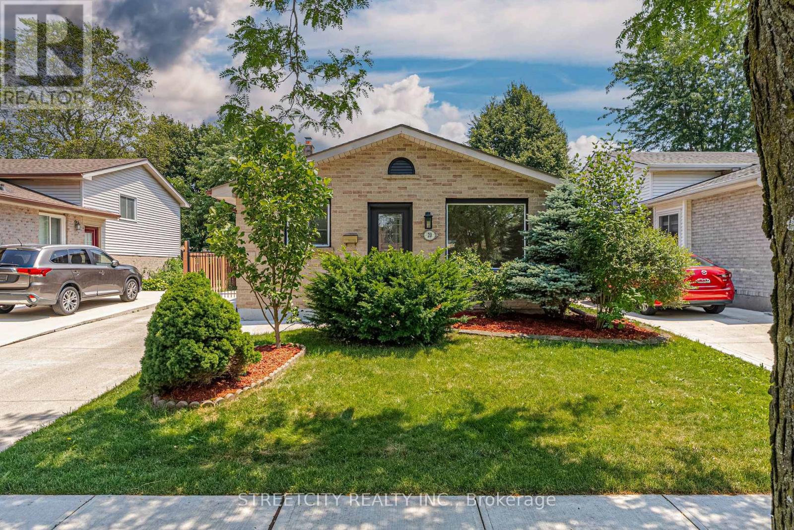 20 Fairchild Crescent, London South, Ontario  N6E 3E2 - Photo 43 - X12472010