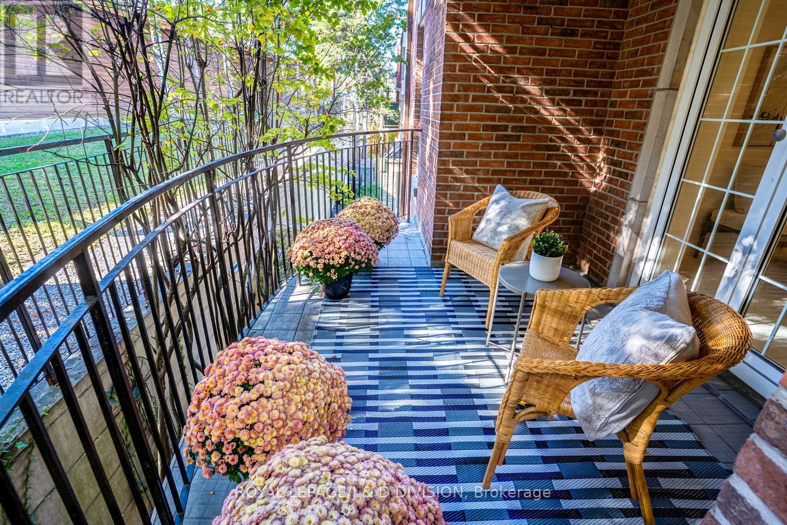 202b - 2 Doncliffe Place, Toronto, Ontario  M4N 2R1 - Photo 22 - C12471867