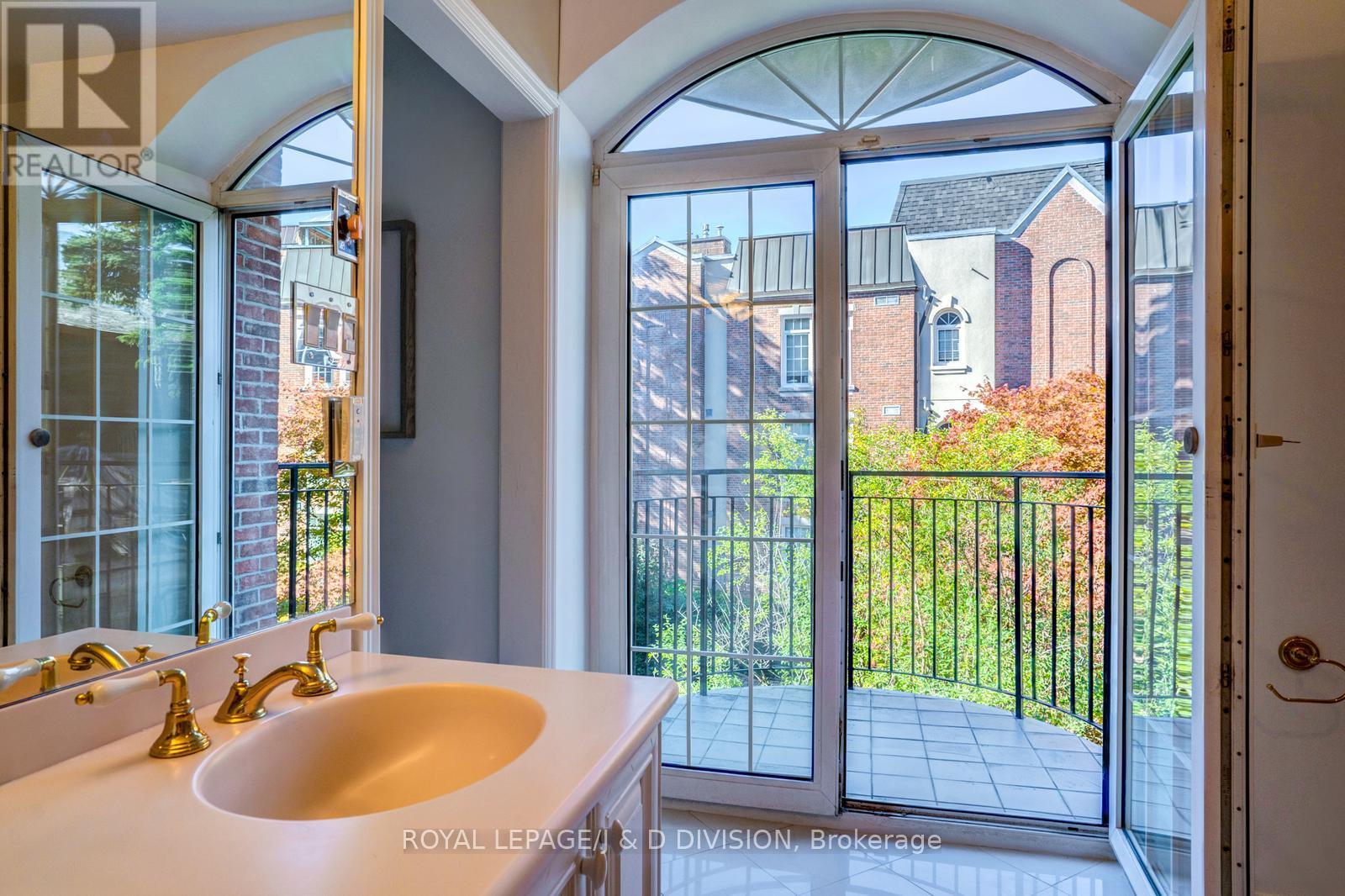202b - 2 Doncliffe Place, Toronto, Ontario  M4N 2R1 - Photo 31 - C12471867