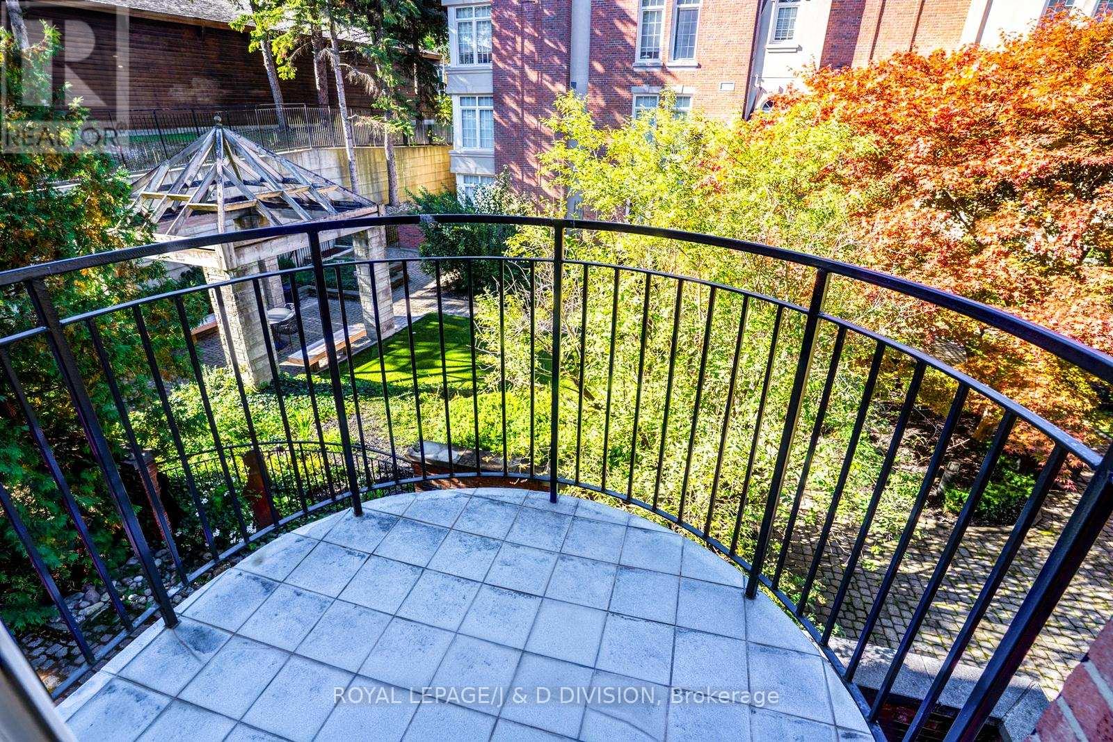 202b - 2 Doncliffe Place, Toronto, Ontario  M4N 2R1 - Photo 32 - C12471867
