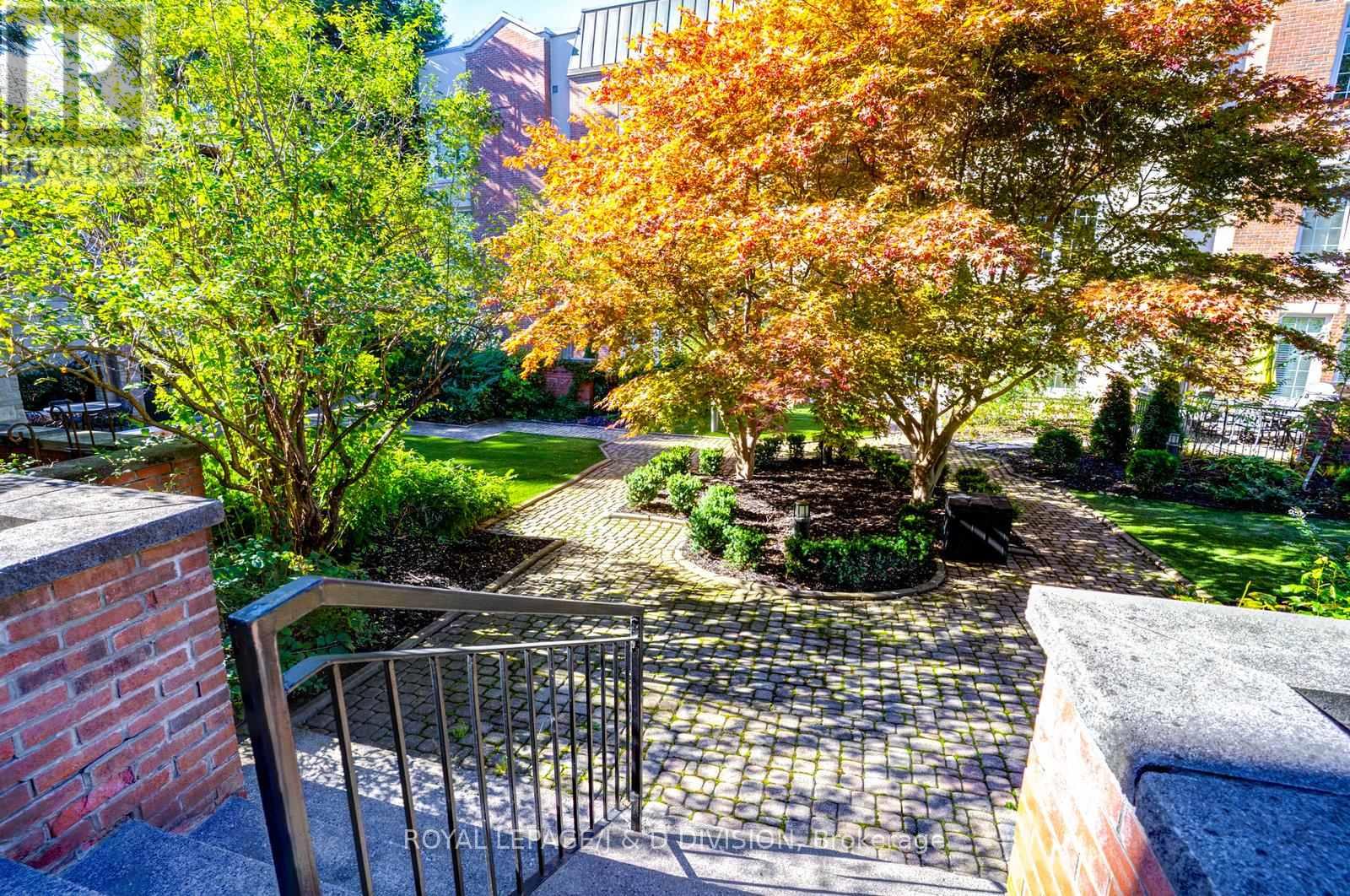 202b - 2 Doncliffe Place, Toronto, Ontario  M4N 2R1 - Photo 39 - C12471867