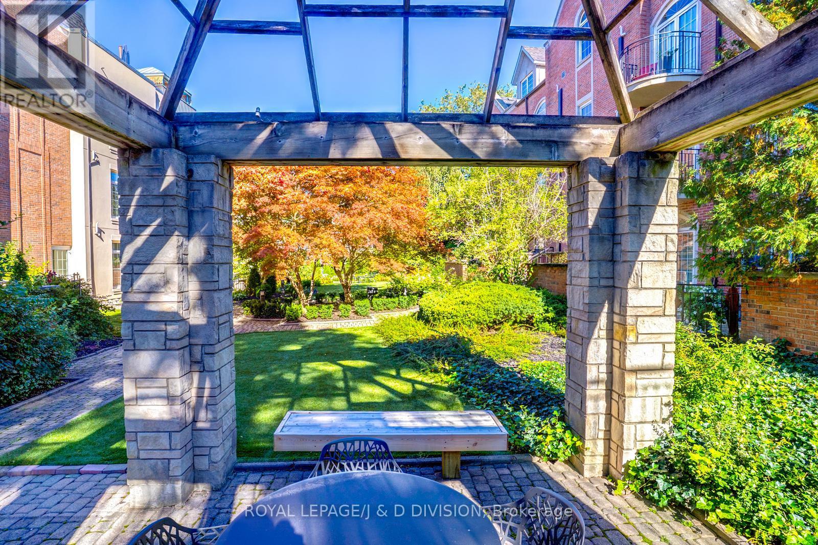 202b - 2 Doncliffe Place, Toronto, Ontario  M4N 2R1 - Photo 42 - C12471867