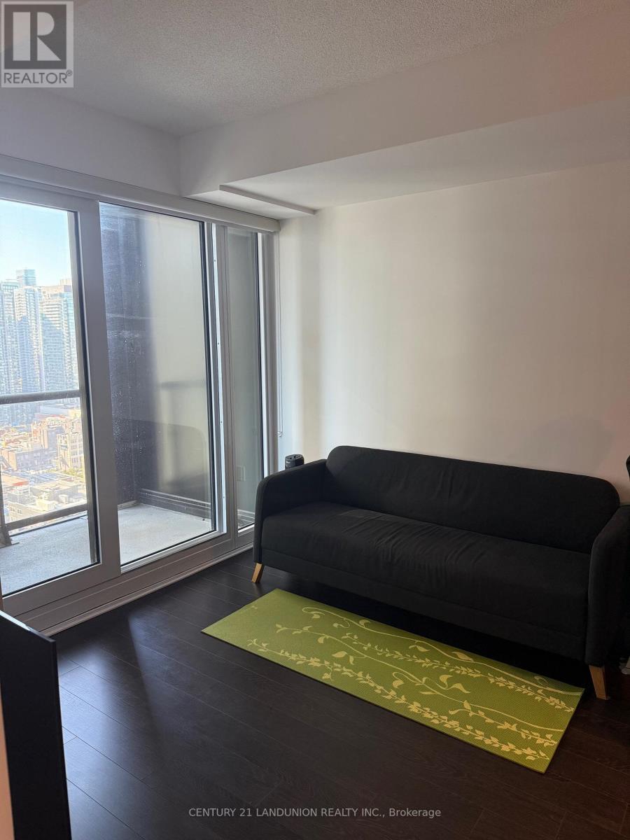 2707 - 238 Simcoe Street, Toronto, Ontario  M5T 0E2 - Photo 4 - C12471882
