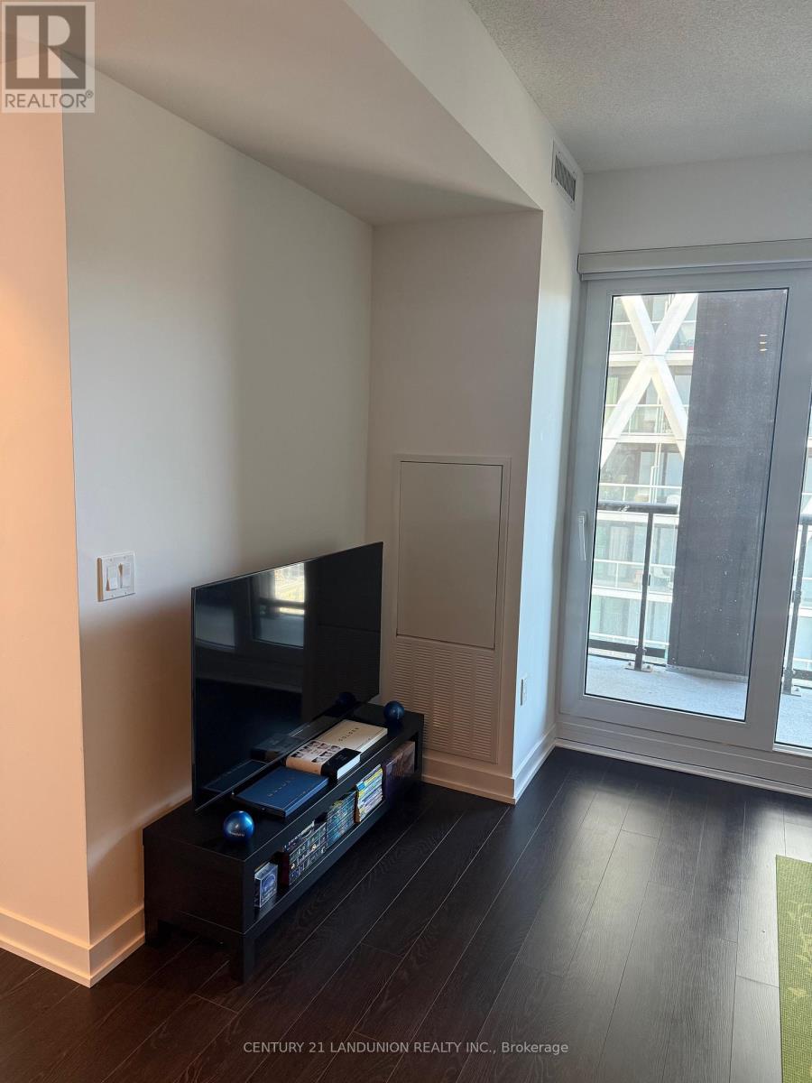 2707 - 238 Simcoe Street, Toronto, Ontario  M5T 0E2 - Photo 5 - C12471882