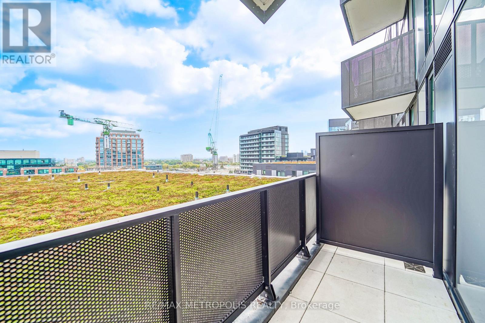 1113 - 30 Tretti Way, Toronto, Ontario  M3H 0E3 - Photo 2 - C12471932