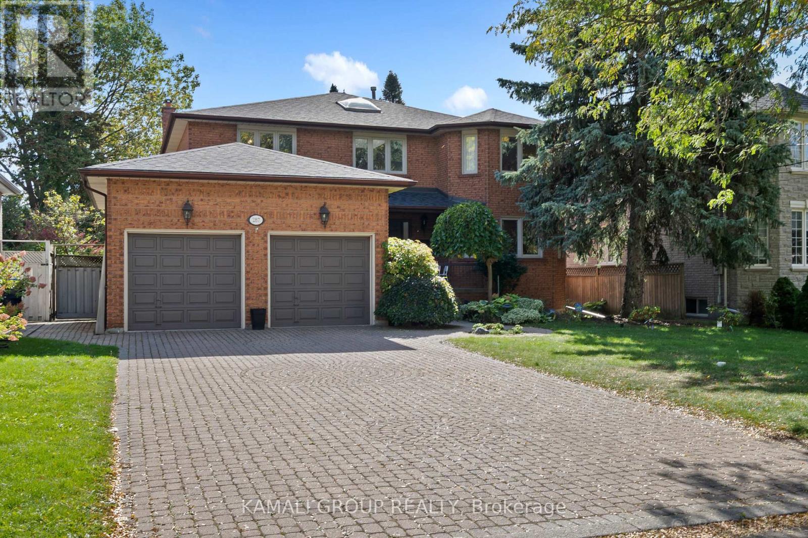 287 DUNVIEW AVENUE, Toronto, Ontario