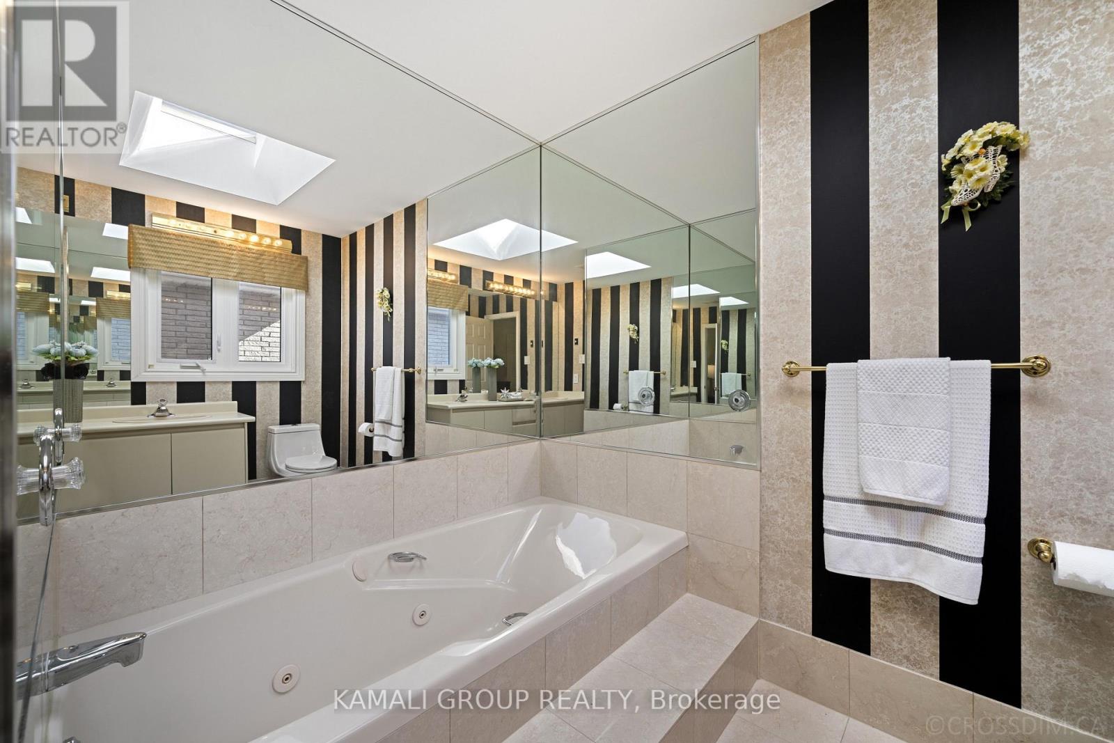 287 Dunview Avenue, Toronto (Willowdale East), Ontario  M2N 4J4 - Photo 26 - C12471941