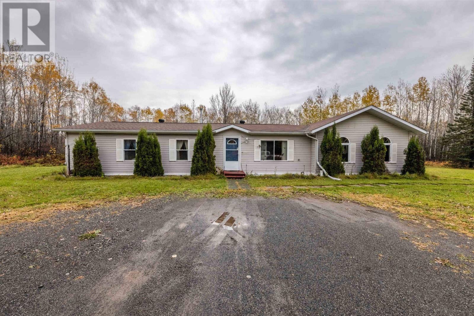 134 Spence Rd, Oliver Paipoonge, Ontario  P0T 2G0 - Photo 1 - TB253268