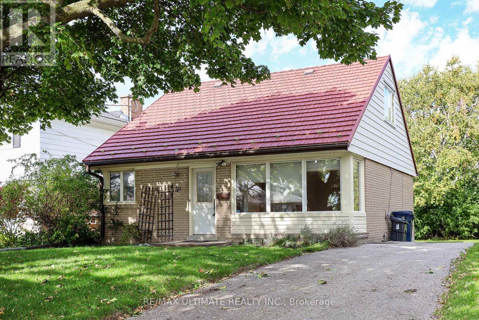 40 Treverton Drive, Toronto, Ontario  M1K 3S6 - Photo 2 - E12471826