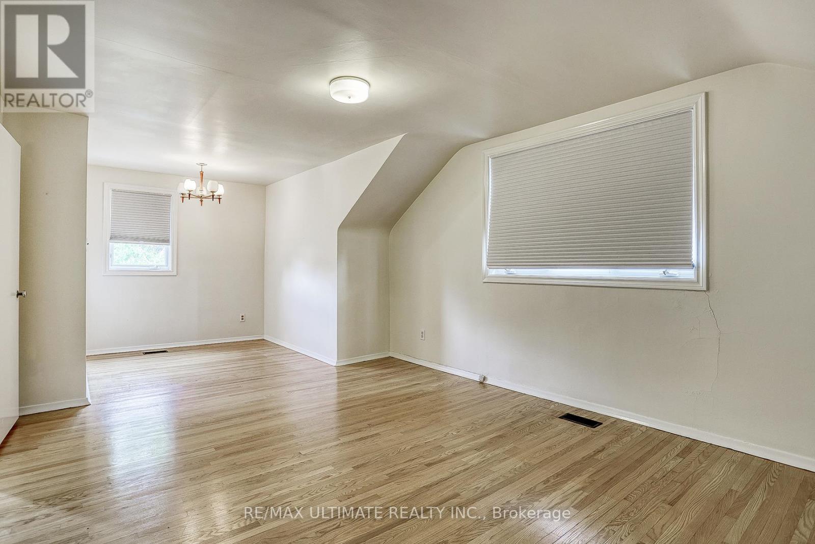 40 Treverton Drive, Toronto, Ontario  M1K 3S6 - Photo 20 - E12471826