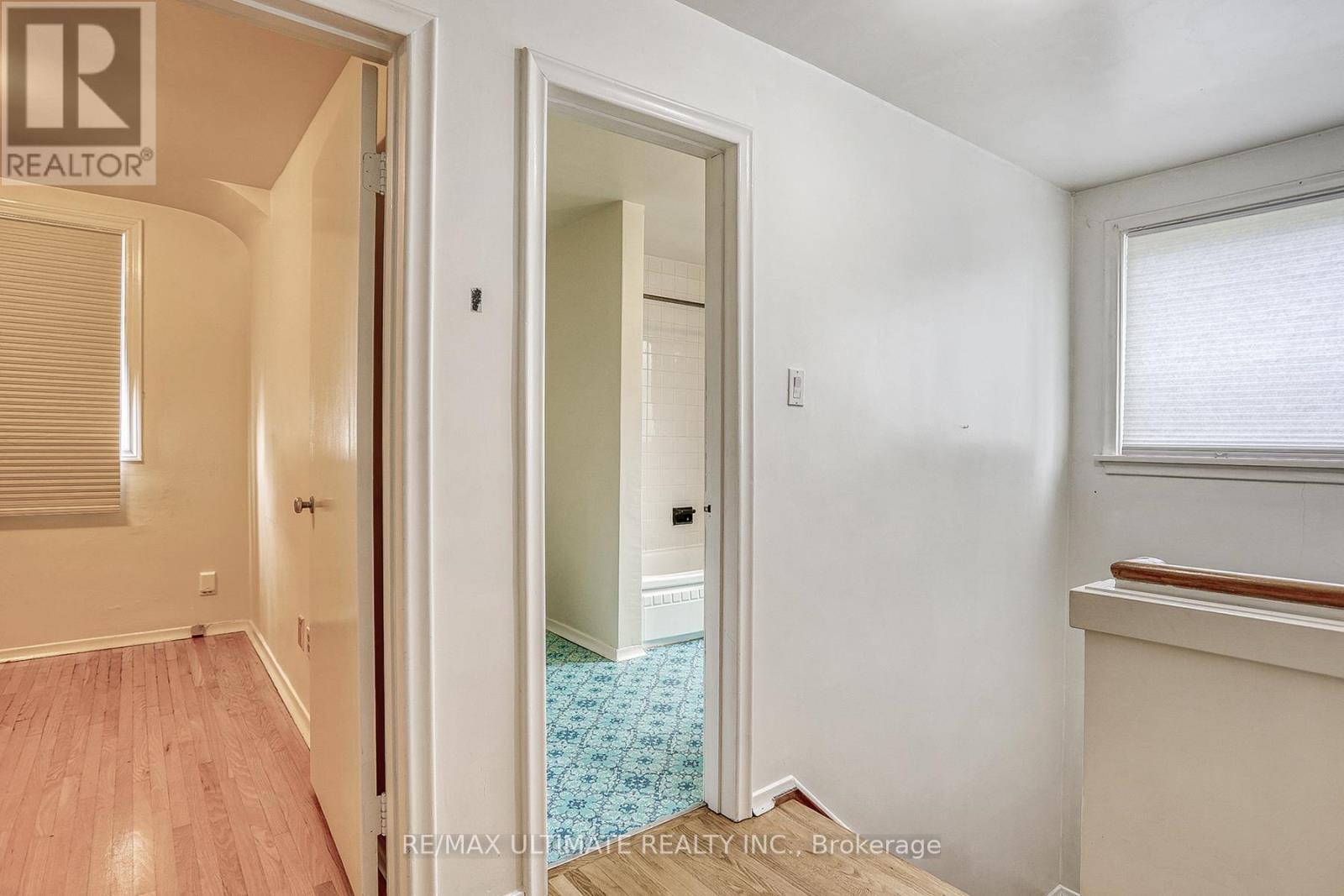 40 Treverton Drive, Toronto, Ontario  M1K 3S6 - Photo 22 - E12471826