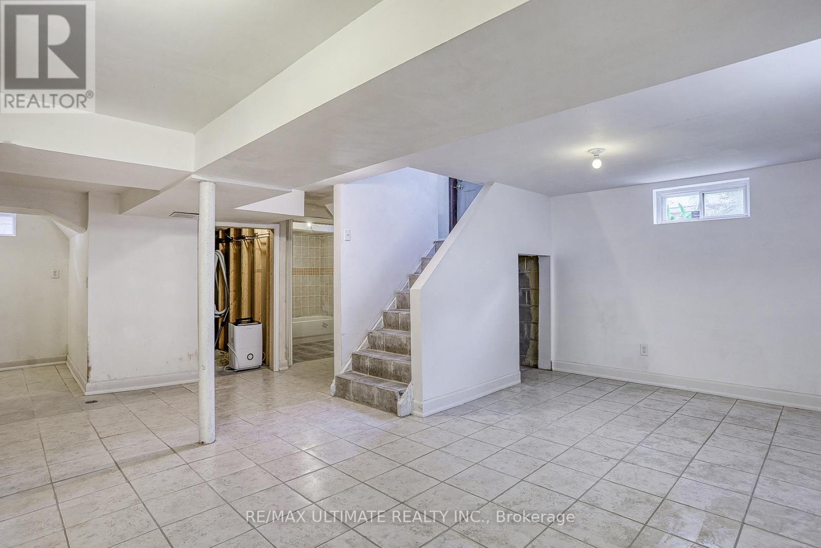 40 Treverton Drive, Toronto, Ontario  M1K 3S6 - Photo 29 - E12471826