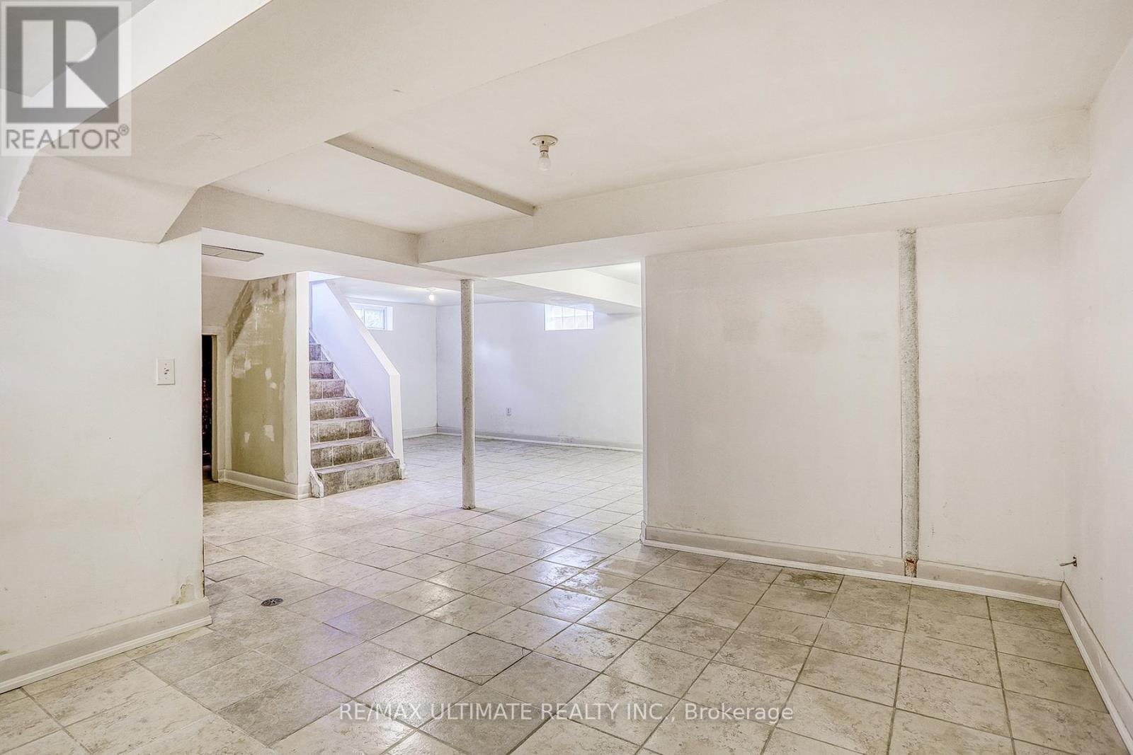 40 Treverton Drive, Toronto, Ontario  M1K 3S6 - Photo 32 - E12471826