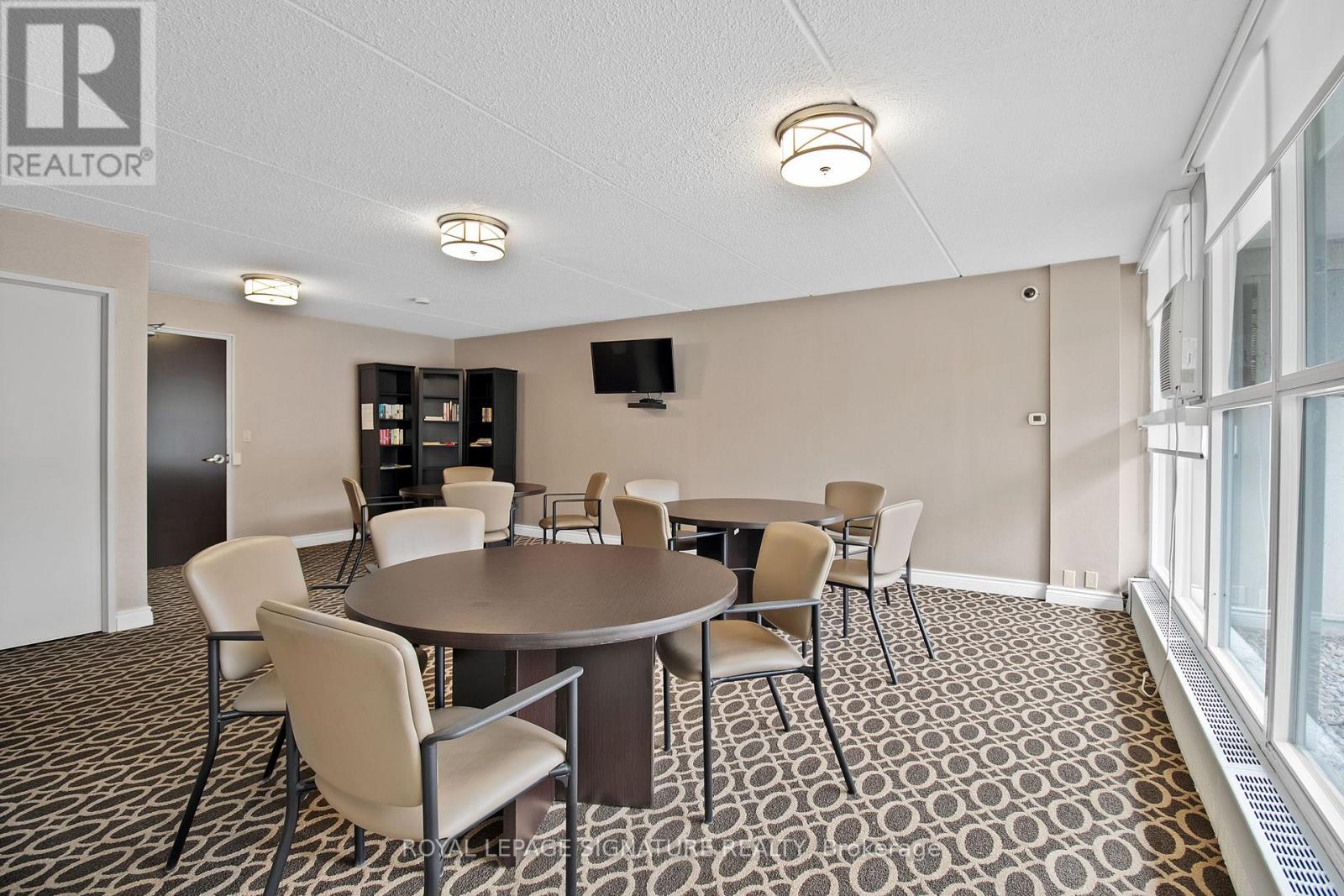 802 - 2 Glamorgan Avenue, Toronto, Ontario  M1P 2M8 - Photo 17 - E12471833