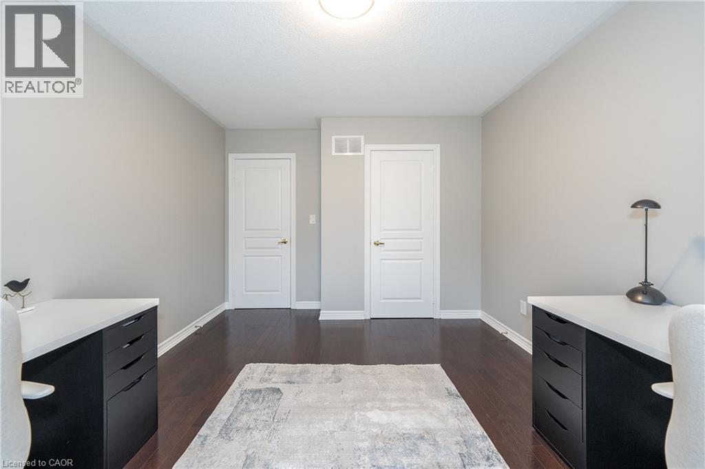 19 Mcknight Avenue, Waterdown, Ontario  L8B 0R5 - Photo 26 - 40780655