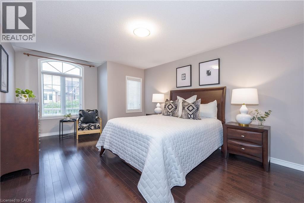 19 Mcknight Avenue, Waterdown, Ontario  L8B 0R5 - Photo 42 - 40780655