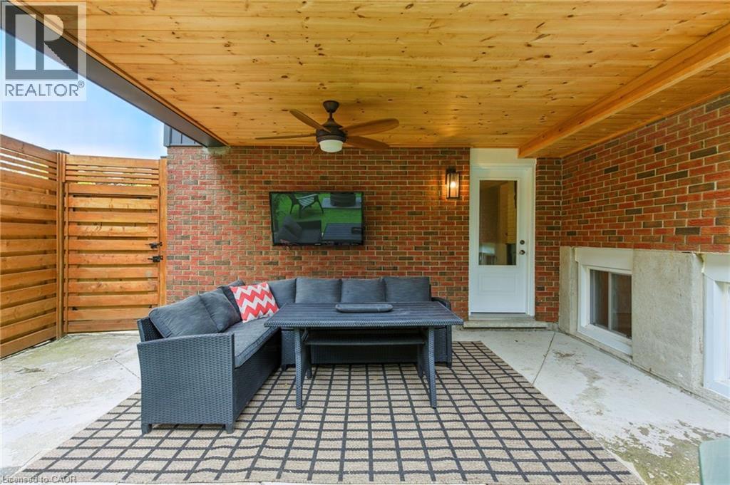 210 Northlake Drive, Waterloo, Ontario  N2V 1A8 - Photo 39 - 40780471