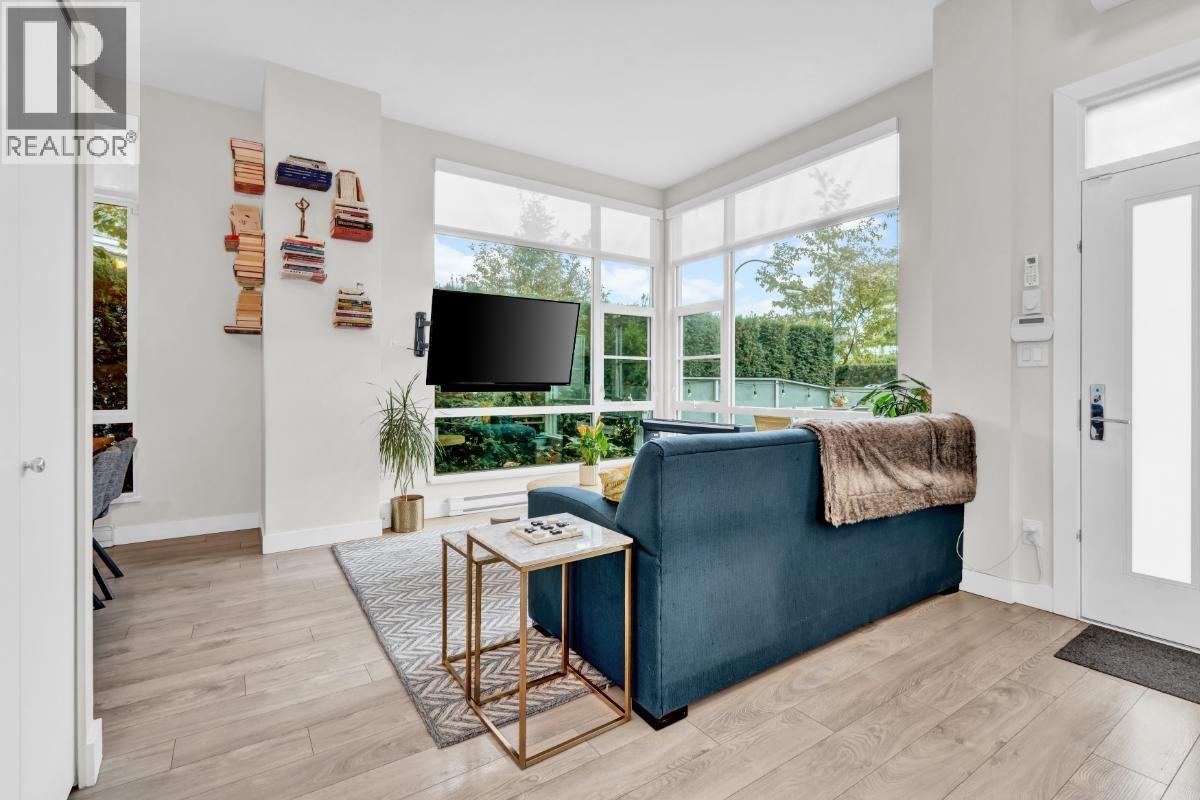 Th1 1728 Gilmore Avenue, Burnaby, British Columbia  V5C 0L3 - Photo 10 - R3059895