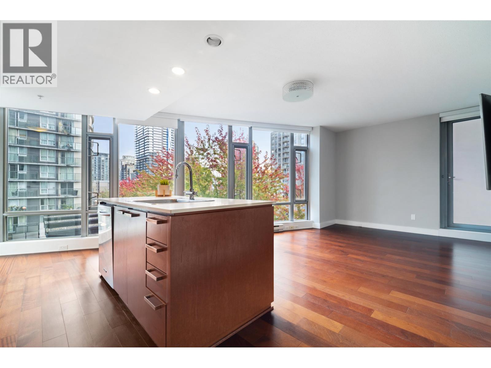 701 1255 Seymour Street, Vancouver, British Columbia  V7J 2J8 - Photo 4 - R3059897