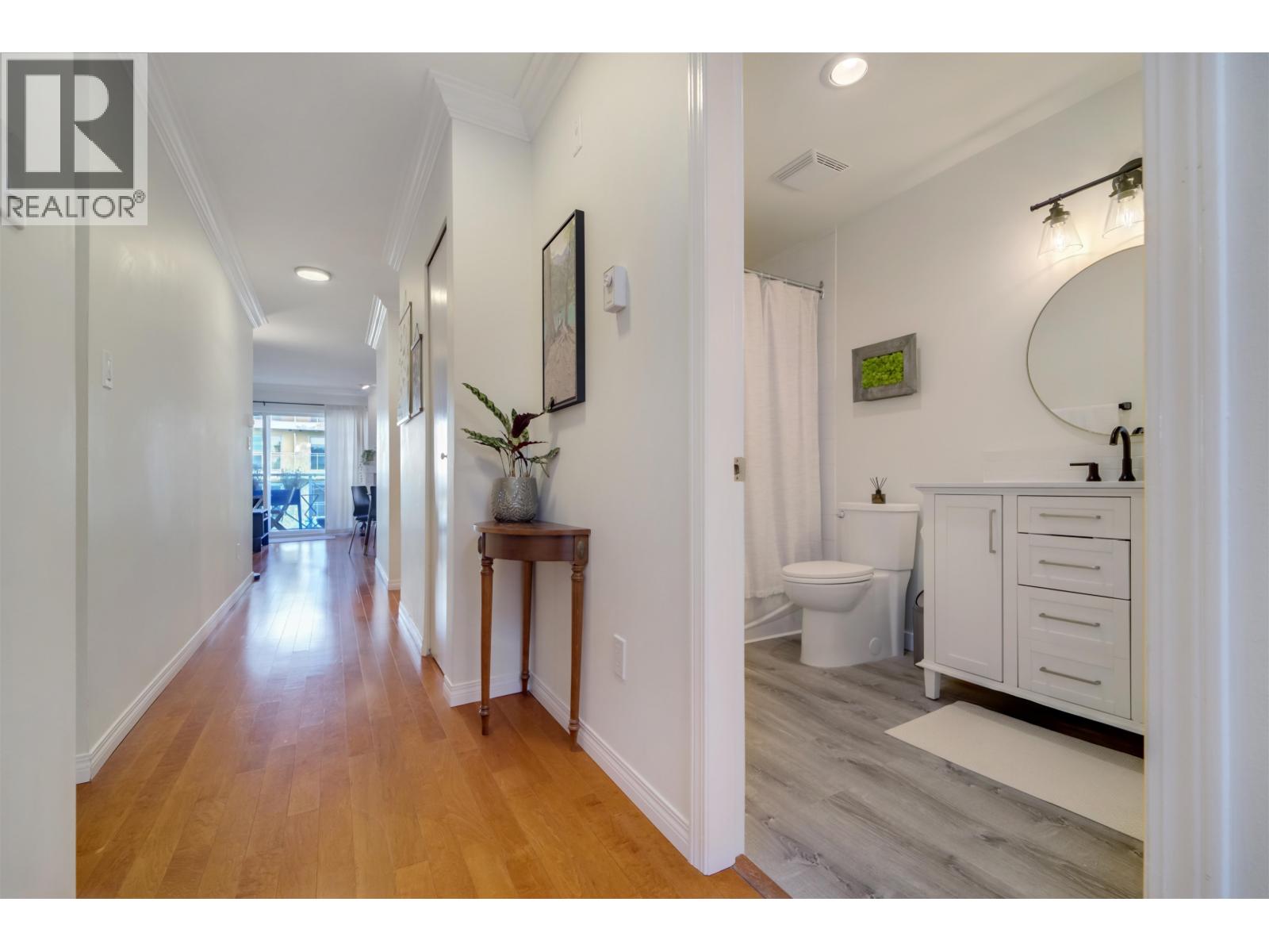 301 1868 E 11th Avenue, Vancouver, British Columbia  V5N 1Z1 - Photo 14 - R3059899